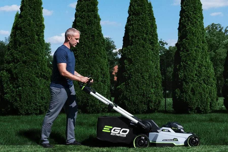 top self propelled lawn mower